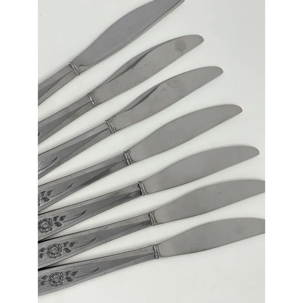 Vintage Oneida Community ROSE SHADOW Stainless Dinner Knives 9 3/8